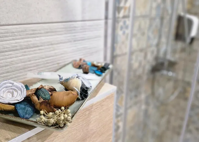 Lejlighed Chic, Sunny And Cozy One Bedroom Bliss